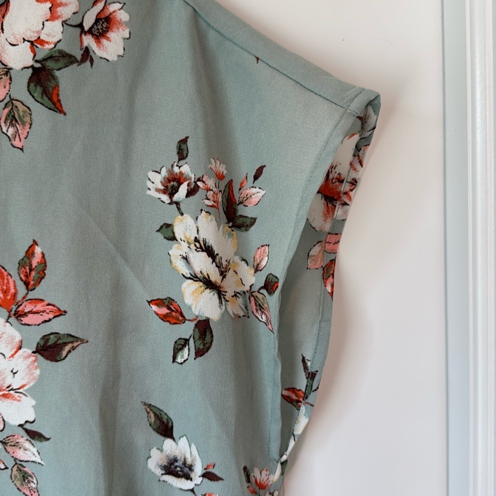 Sweet Rain Cross Neck Blouse Top - Small - Sage Green Floral - Picture 3 of 5